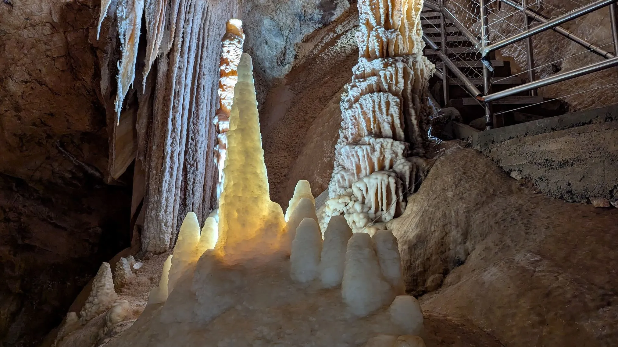 Jenolan Caves, Blue Mountains